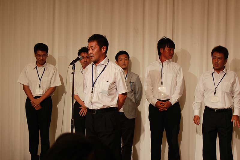 懇親会